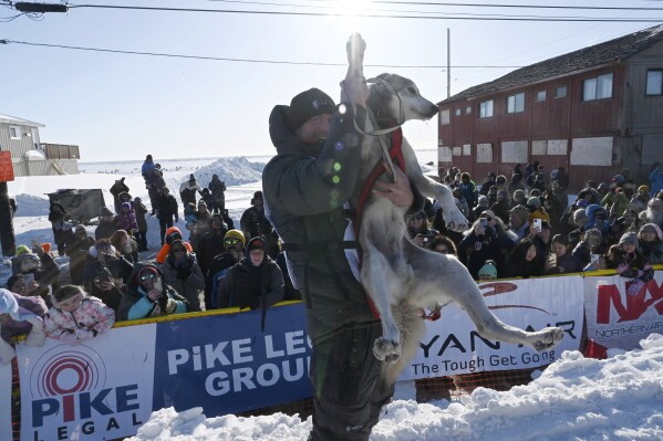 Dallas Seavey wins Iditarod a record breaking sixth championship
